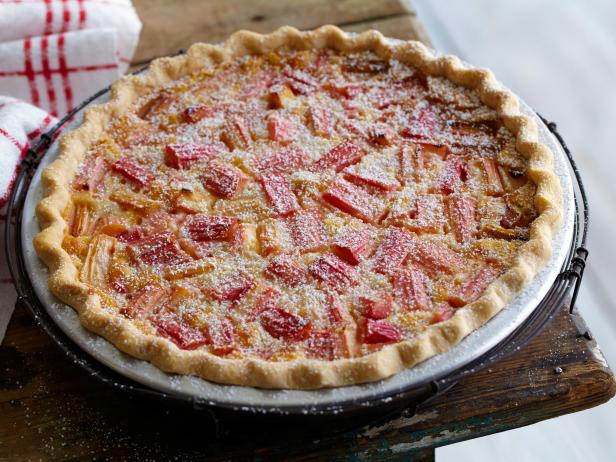 Rebarborový koláč s tvarohem a drobenkou - recept, postup, návod, příprava, suroviny, ingredience