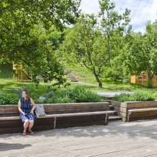 Bylinková zahrada Brno - Otevřená zahrada, Údolní ulice